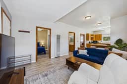 Indigo House - Image 4