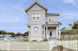 Lilac Victorian Downstairs-Spacious  Apartment - Image 2