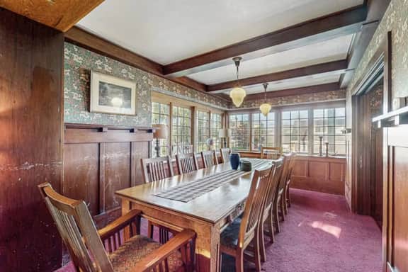Campton House of Eureka - Image 4