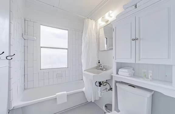 Driftwood Cottage @ King Salmon Beach - Image 5