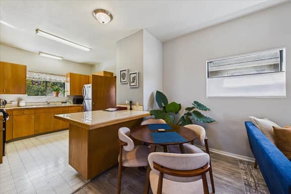 Indigo House - Image 3
