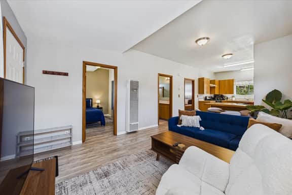 Indigo House - Image 4